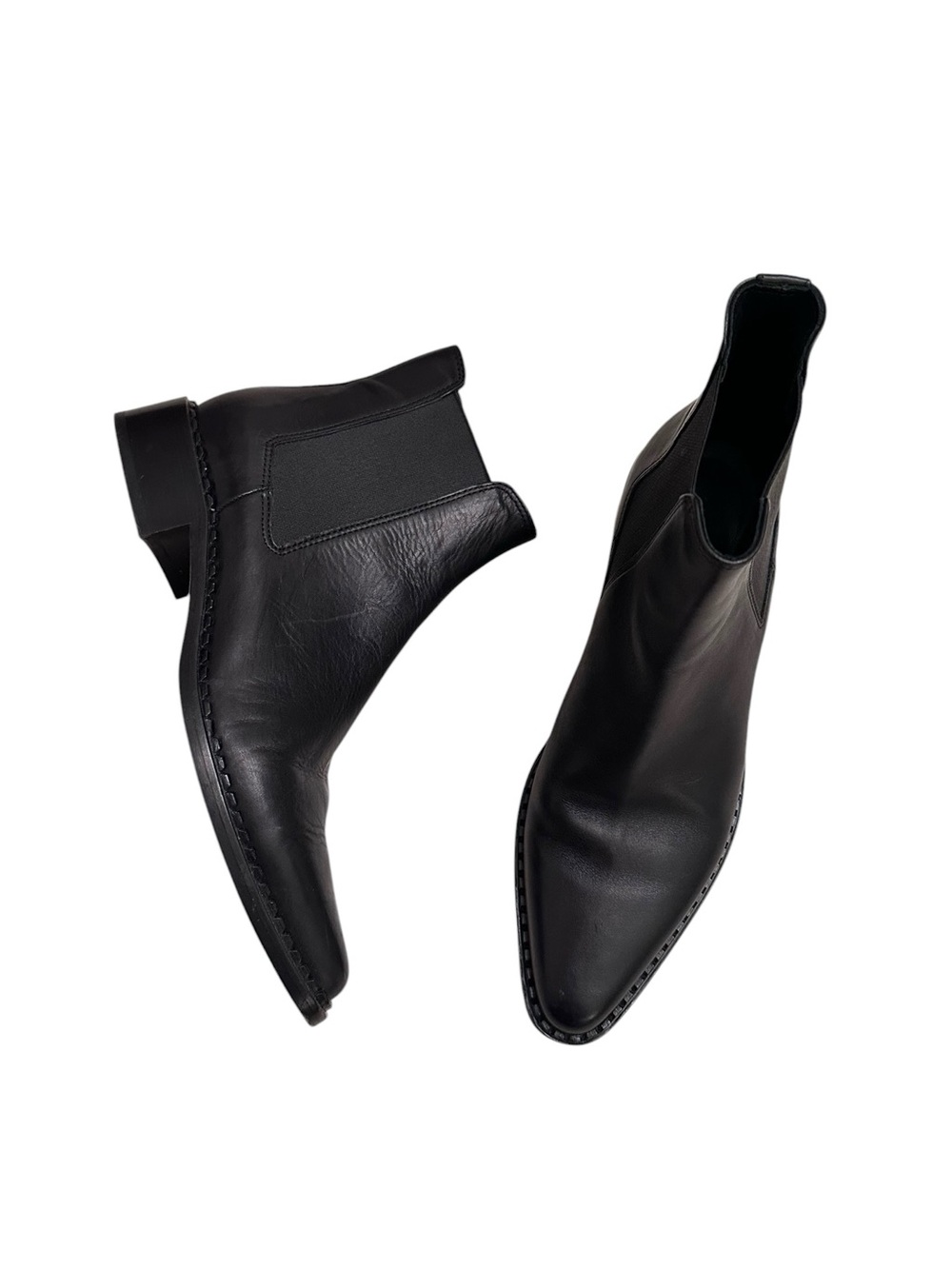 Vince Women’s Black Leather Chelsea Boots size 8